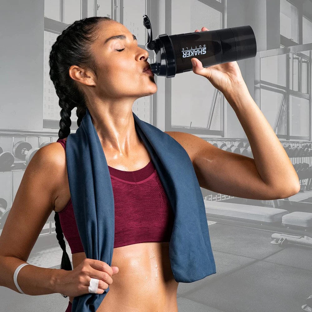 3 Layers Shaker Protein Bottle - Whey Protein Isolate recensione e prezzo
